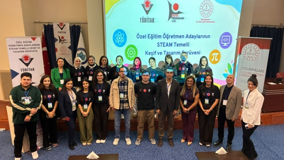 Eskişehir'de Geleceğin Özel Eğitim Öğretmenleri Bilim ve Teknolojiyle Buluştu