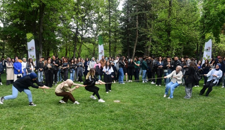 Anadolu Üniversitesi Japon Bahçesi yenilenen yüzüyle hizmete açıldı