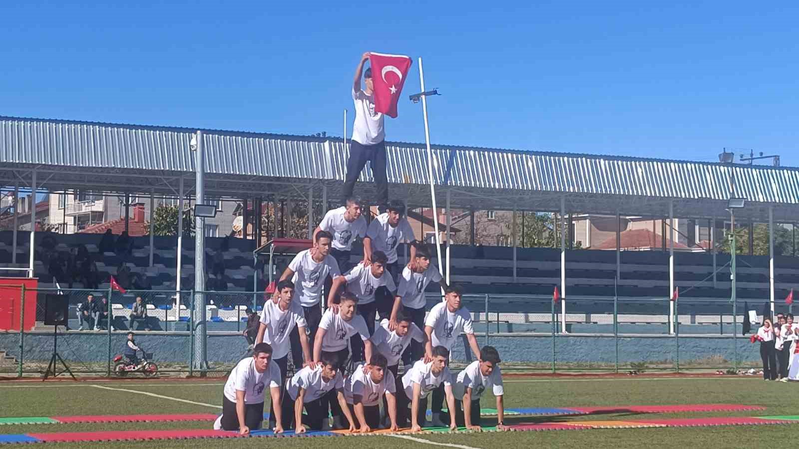 Pazaryerinde 29 Ekim Cumhuriyet Bayramı coşkuyla kutlandı