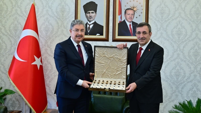 Vali Erdinç Yılmaz Eskişehir’in hedefini açıkladı: İleri teknolojinin küresel merkezi yapmak istiyoruz