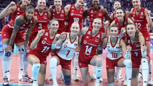 Türkiye-İtalya finali Tepebaşı’nda dev ekranda izlenecek