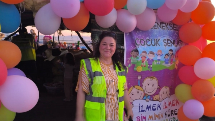 Eskişehir'de mevsimlik tarım işçilerinin çocuklarına sürpriz etkinlik