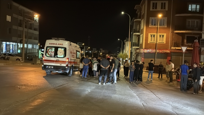 Eskişehir’de motosiklet yayaya çarptı: 2 yaralı