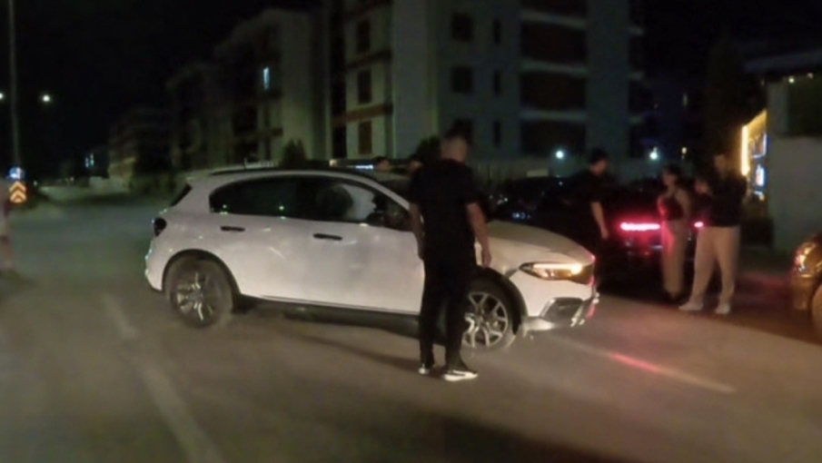 Eskişehir’de motosiklet ile otomobil çarpıştı: 18 yaşındaki sürücü yaralandı