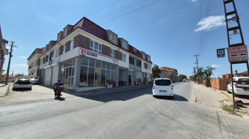 Eskişehir’de veresiye tartışması silahlı saldırıya dönüştü: Esnaf başından yaralandı
