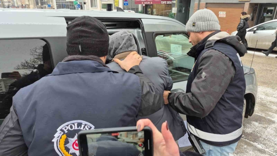 Eskişehir'deki aile kavgasında sanık hakim karşısında: “Annemi korumak için araya girdim”