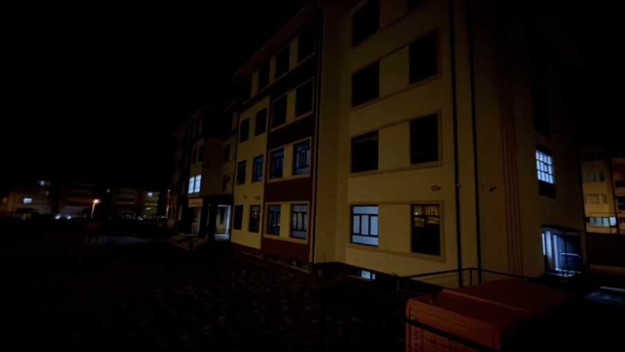 İnşaat halindeki liseye gece girdiler: 18 yaşından küçük 3 şüpheli yakalandı