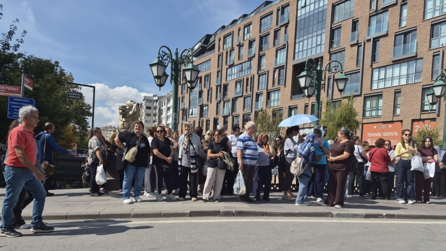 Eskişehir’de hafta sonu turist hareketliliği: Gözde noktalar ziyaretçilerle doldu
