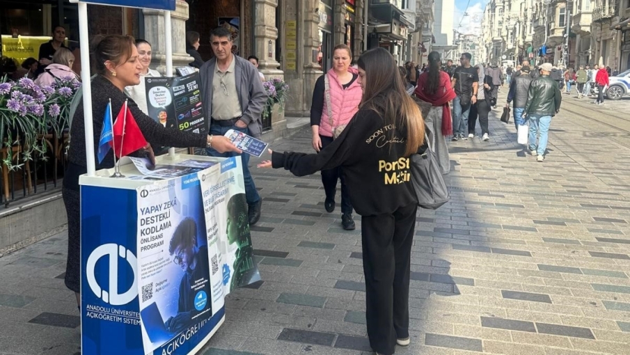 Anadolu Üniversitesi İkinci Üniversite imkânlarını İstanbul’da tanıttı