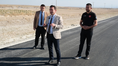 Sivrihisar’da mahalleleri birbirine bağlayan yolda çalışmalar hız kazandı