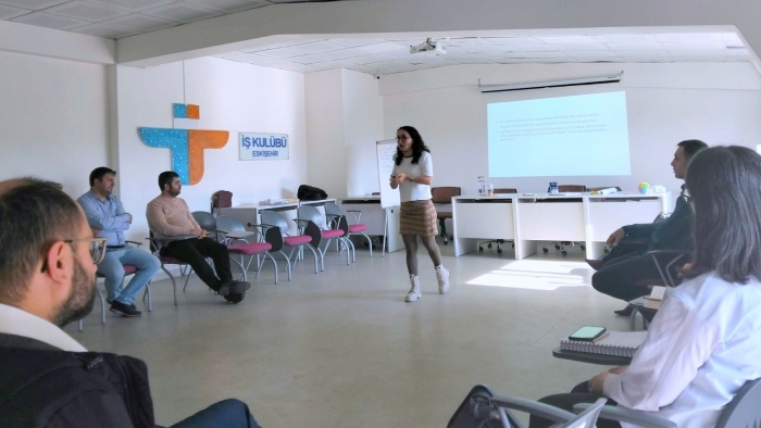 Eskişehir'de İŞKUR personeline psikolojik ilk yardım eğitimi
