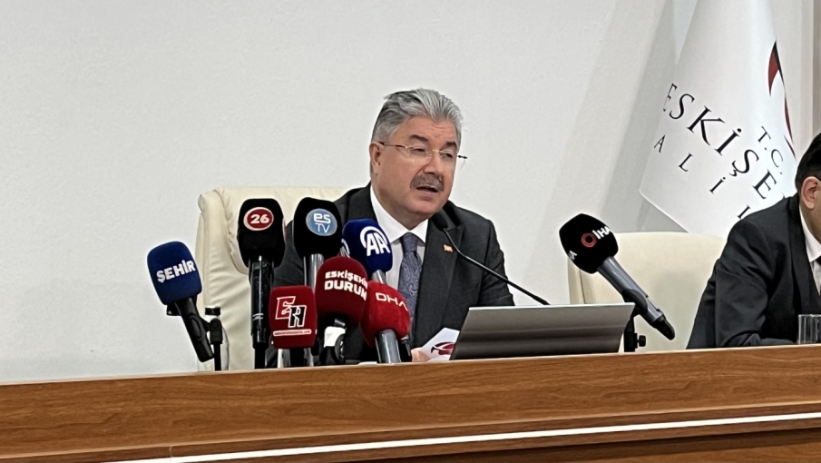 Vali Erdinç Yılmaz: Eskişehir'in nüfusunu ilçelere yaymak istiyoruz