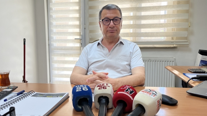 Eskişehir’de bozuk yolların nedeni açıklandı: Asfalt neden gecikiyor