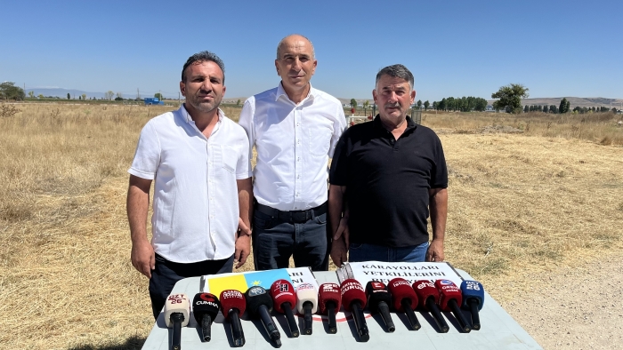 Karacahöyük’te demir yolu tepkisi: 100 metre için 45 kilometre dolanmak zorunda kalacağız