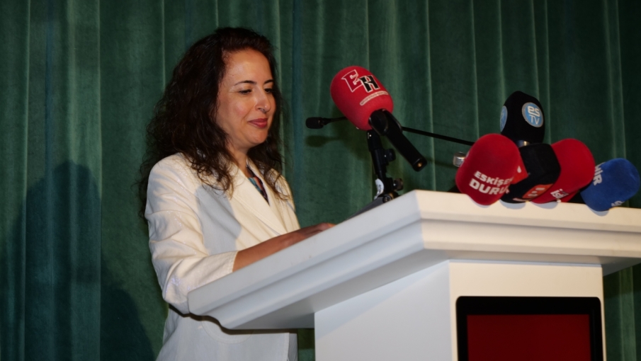 Emine Çalıkuşu Yazıcı’dan kongre öncesi bomba mesaj: “Bu sen-ben kavgası değil!”