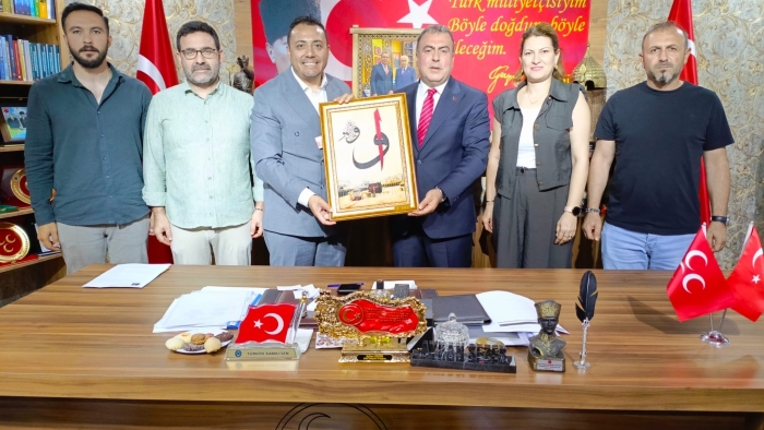 Ayhan Sezer, Sağlık-Sen Eskişehir Şube Başkanı Hasan Hüseyin Köksal’ı ağırladı
