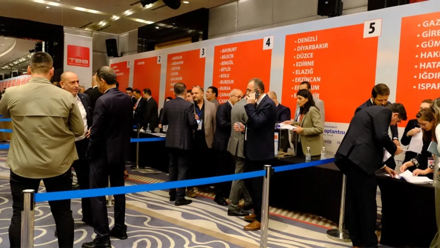 TBB Seçiminde Üçüncü Tur Tamamlandı! Ayşe Ünlüce Önde, Seçim Son Tura Kaldı